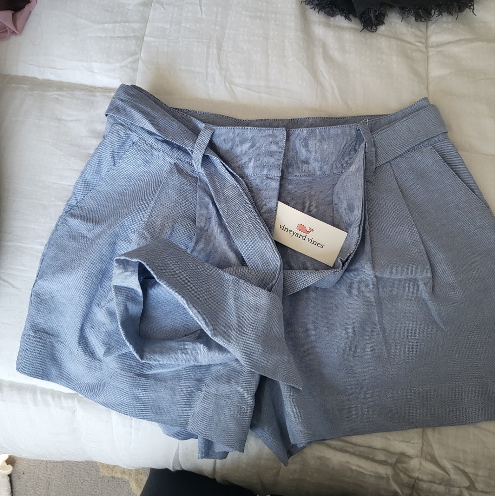 NWT vineyard vines blue shorts 2